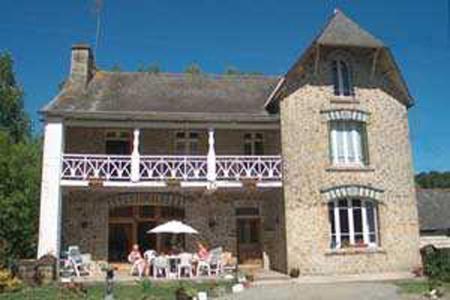 La Maison Magique Pluméliau Екстериор снимка
